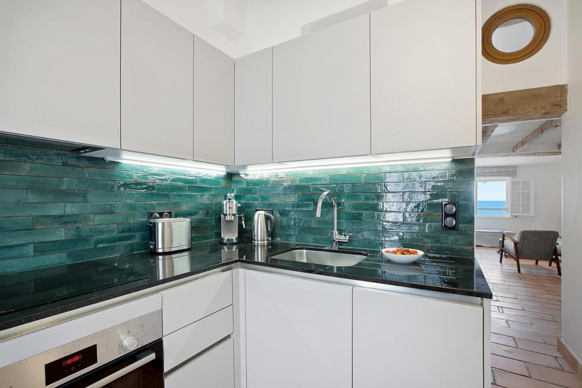 The Sea Apartment 2 - Sea View On The Ramparts Of Old Town Антіб Екстер'єр фото